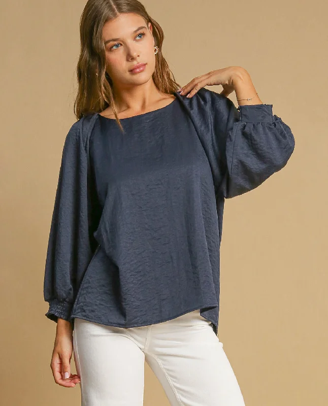 Scoop Smocked Cuff Top