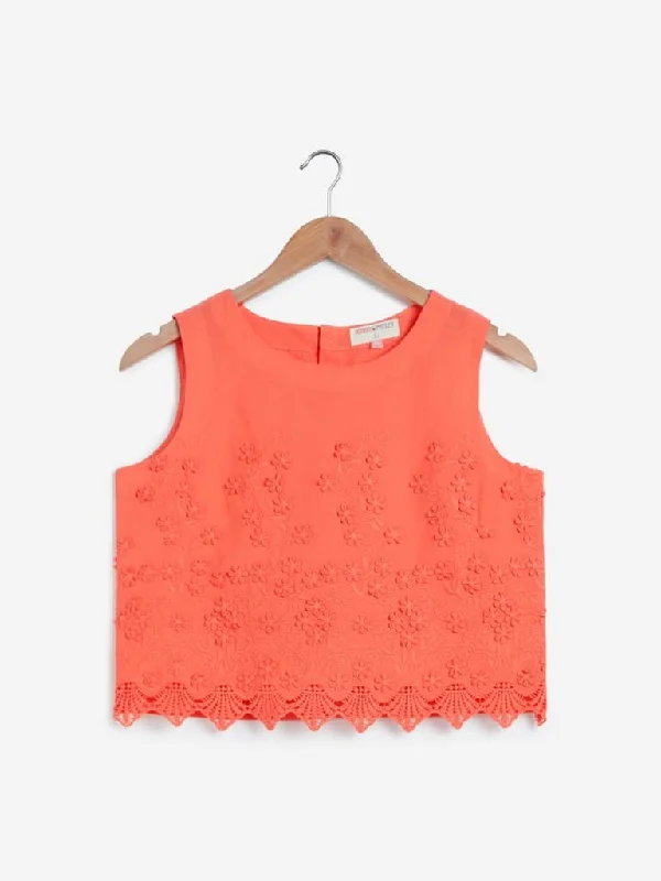 Bombay Paisley Coral Crochet-Detailed Crop-Top