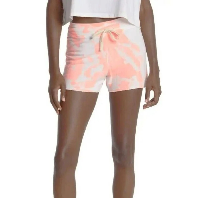 Women's Biker Shorts In Pop Pink