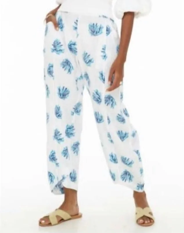 Linen Blend Coral Print Pants In White & Blue Coral